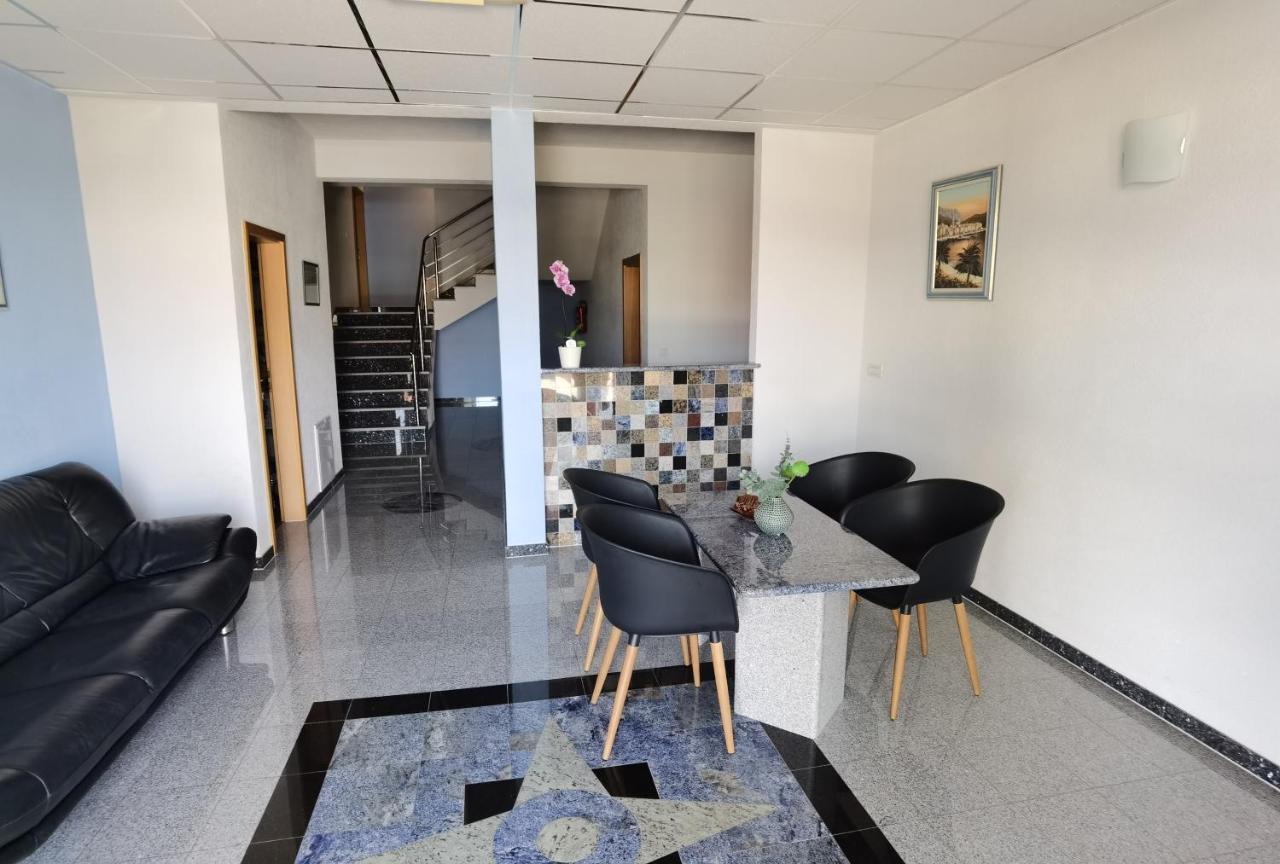 Villa Maric 바스카보다 외부 사진